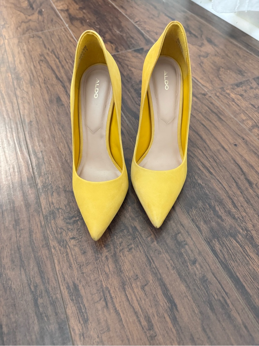 ALDO Yellow Pointed-Toe Suede Pumps